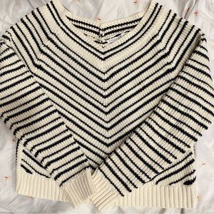 Thick v-neck Veronica Beard striped knit sweater